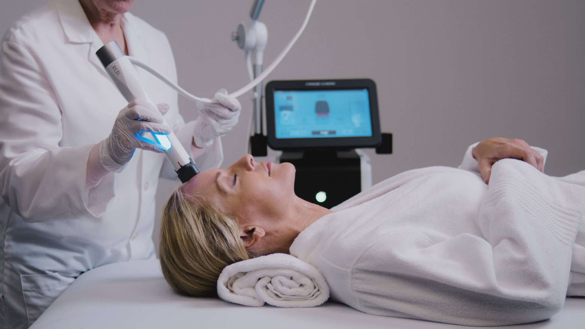 XERF™ Skin Tightening